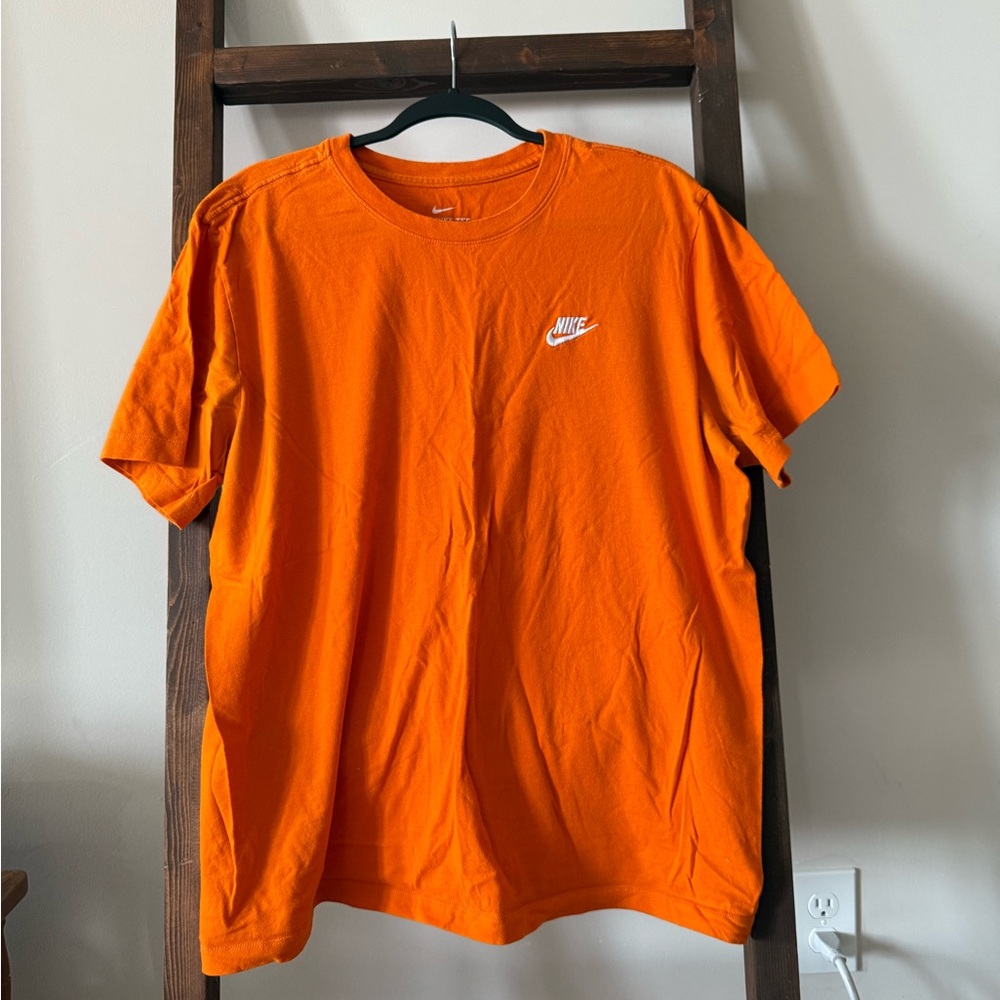 Nike Orange Short Sleeve Tee